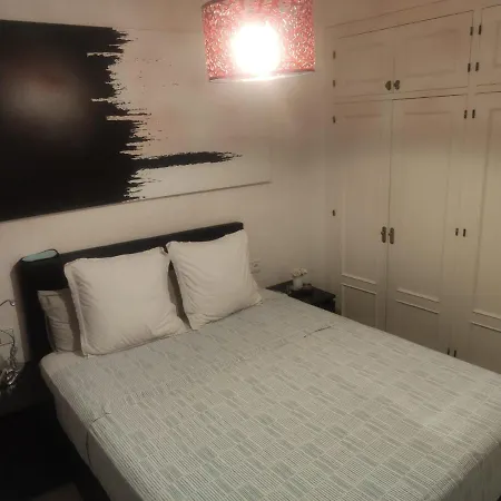Apartment En El Centro De Con Garaje Y Aire Acondicionado